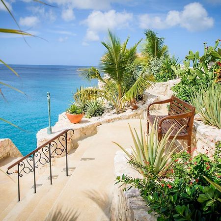 Lagun Blou Dive And Beach Resort Exteriör bild